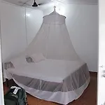 Anthy\'S Guest House
